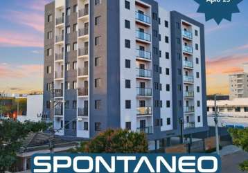 Apartamento 100% mobiliado, pronto para morar ou investir.