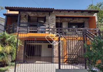 Casa espetacular à venda no bairro oriço, gravataí com 3 dormitórios e suíte