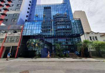 Prédio corporativo om 1.980 m2, elevador e garagens no centro de juiz de fora - mg disponível para locação por r$ 85.000