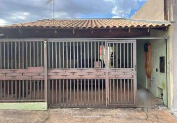 Casa para venda em presidente prudente, jardim prudentino, 2 dormitórios, 2 banheiros, 3 vagas