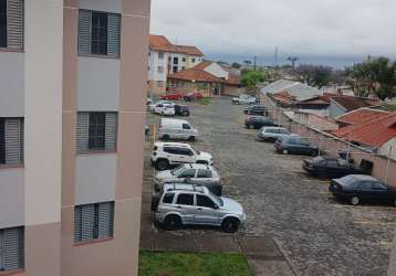 Apartamento cajuru com armários e vaga cond. monte verde iv