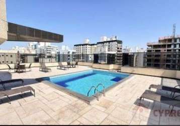 Apartamento com 4 quartos para aluguel, 184m²