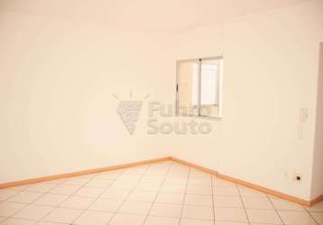 Lindo apartamento no bairro centro em pelotas