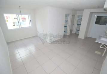 Apartamento de 2 dormitorios no residencial coimbra