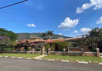 Casa com 4 dormitórios à venda, 505 m² por r$ 4.000.000,00 - condomínio flamboyant - atibaia/sp