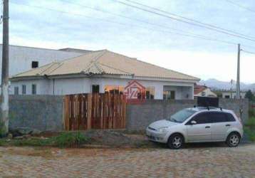 Casa com 3 dormitórios à venda, 95 m² por r$ 250.000,00 - vila verde - rio das ostras/rj