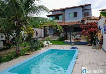 Excelente casa 3 quartos com piscina e churrasqueira no jd. atlântico central