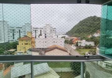 Apartamento mobiliado com vista mar e 2 suítes na praia brava!