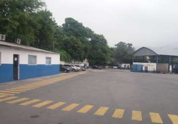 Vende terreno de 20.000m² na zona norte de são paulo - (furnas) era garagem de ônibus com instalações de auditório, escritório e oficina mecânica e espaços para lavagem de ônibus. ótima localização co