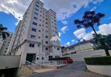 Apartamento novo à venda  com sacada no alto da glória