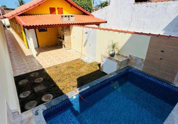 Linda casa lado praia para venda em mongaguá