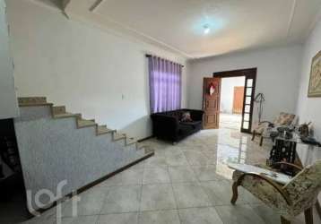 Casa com 3 quartos à venda na avenida santa terezinha, 105, paquetá, belo horizonte por r$ 960.000