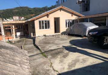 Casa para venda em são josé, centro histórico, 3 dormitórios, 2 banheiros, 2 vagas