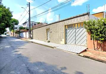 Casa no japiim. 150m² const., 3 qts/1 ste e 1 semi, área de serviço  e  ate 3 vgs cobertas