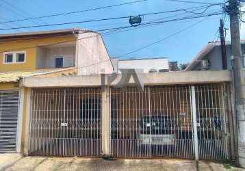 Casa térrea com 5 dormitórios, 3 banheiros, 2 vagas- parque continental