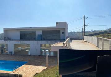 Vende-se lote em condominio fechado