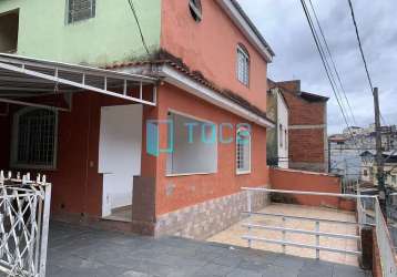 Casa com 3 quartos para alugar, 95 m² por r$ 1.200/mês - santa cecília - juiz de fora/mg