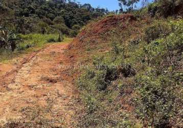 Excelente granja, sem benfeitorias, só terreno. medindo 5.000m², (semi-plana) na invernada, em torreões.