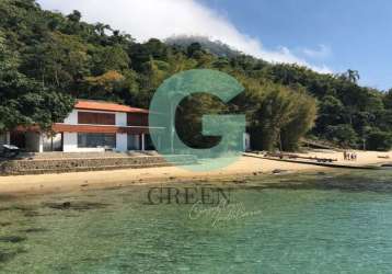 Casa a beira do mar em condomínio, praia de belo monte  angra dos reis - rj