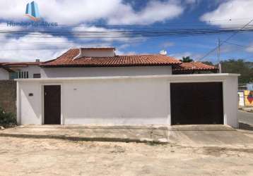 Casa com 3 dormitórios, 140 m² - venda por r$ 410.000,00 ou aluguel por r$ 1.707,50/mês - recreio - vitória da conquista/ba