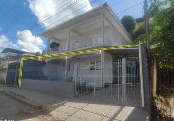 Casa em júlia kubitschek  -  coronel fabriciano