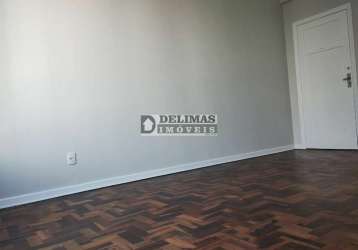 Sala comercial com 46m² no centro em curitiba