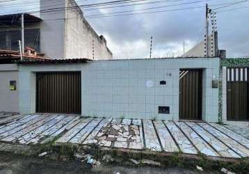 Casa à venda em rua pública, 180m², 3 quartos, 2 banheiros, 2 vagas, são conrado, aracaju, se