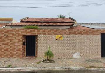 Casa à venda em rua pública, aruana, aracaju, se