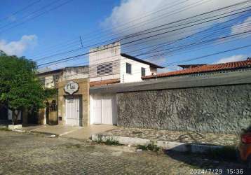 Casa à venda em rua pública, 196m², 3 quartos, 2 banheiros, 2 vagas, ponto novo, aracaju, se