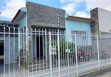 Casa à venda em rua pública, centro, aracaju, se