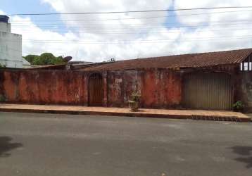 Casa no residencial parkilândia na av:  augusto montenegro