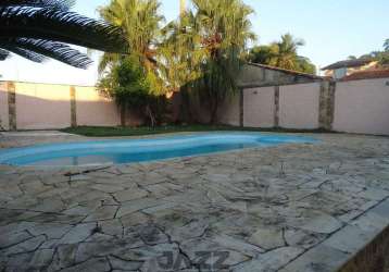 Excelente casa a 250m da praia no porto novo 851.000,00