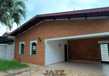 Casa - para aluguel por 3.700,00 - 3 quartos - parque são quirino, - campinas.