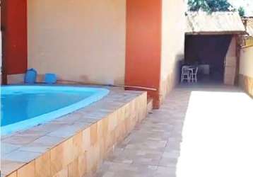 Casa com piscina, 3 dormitórios (1 com sacada) á venda por r$690.000,00