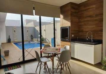 Casa a venda no portal ville jardins, boituva/sp ,conta com 3 suítes, sala, cozinha, área gourmet e piscina