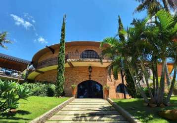 Maravilhosa e exclusiva casa alto padrão no melhor local de serra negra arquitetura exclusiva linda vista