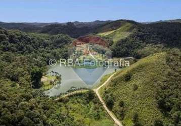 Vende fazenda / sitio 516,88 hectares 213,58 alqueires  tapiraí / sp