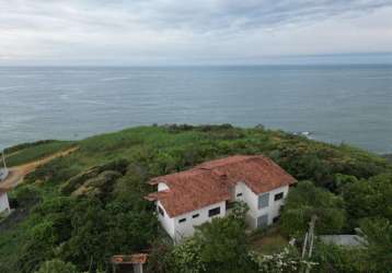 Casa duplex com uma linda vista para o mar à venda, iriri, anchieta, es