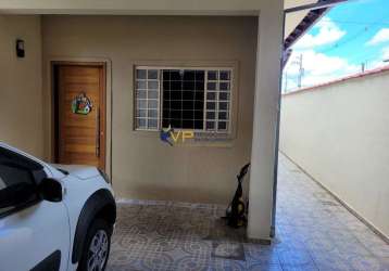 Casa com 2 quartos à venda na rua doutor joão pinto antunes, vila geny, lorena, 300 m2 por r$ 680.000