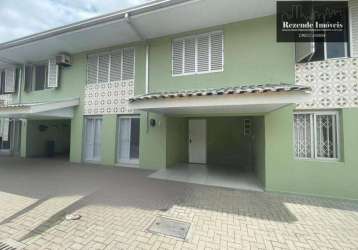 Sobrado com 3 dormitórios à venda, 130 m² por r$ 660.000,00 - centro - guaratuba/pr