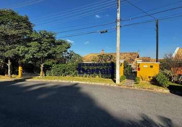 Casa com 3 dormitórios à venda, 272 m² por r$ 1.600.000,00 - jardim américa - bragança paulista/sp