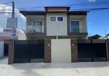 Alugo  linda casa 2 suítes preto da praia de itaipuaçu