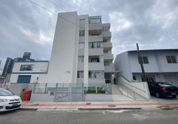 Apartamento com 4 quartos para alugar na rua são josé, 91, balneário, florianópolis por r$ 4.000