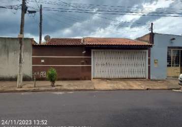 Oportunidade! casa 02 dormitórios, valor diferenciado. venda abaixo do valor de mercado!