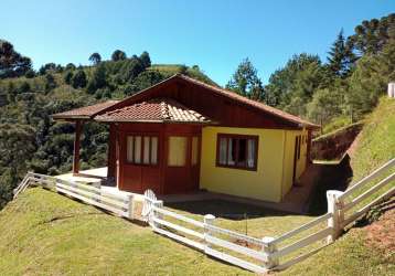 Casa com vista para montanha - área útil 116mts em terreno de 2.343mts