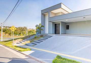 Casa térrea 3 suítes com piscina, jardins barcelona