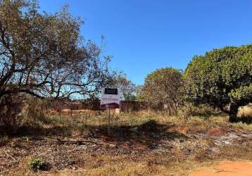 Terreno amplo e bem localizado em  aparecida de goiânia