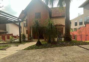 Casa com 3 dormitórios à venda, 270 m² por r$ 1.595.000,00 - condomínio vale do itamaracá - valinhos/sp