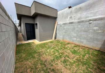 Casa para venda em mogi das cruzes, jardim layr, 3 dormitórios, 1 suíte, 2 banheiros, 2 vagas