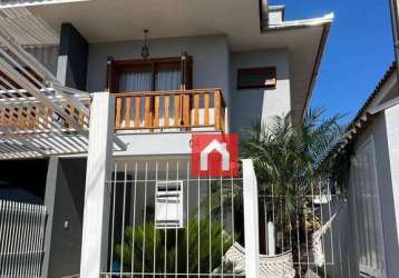 Sobrado com 3 dormitórios à venda, 102 m² por r$ 630.000,00 - universitário - lajeado/rs